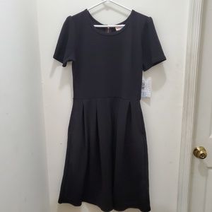 NWT LuLaRoe Brand New Amelia Noir collection